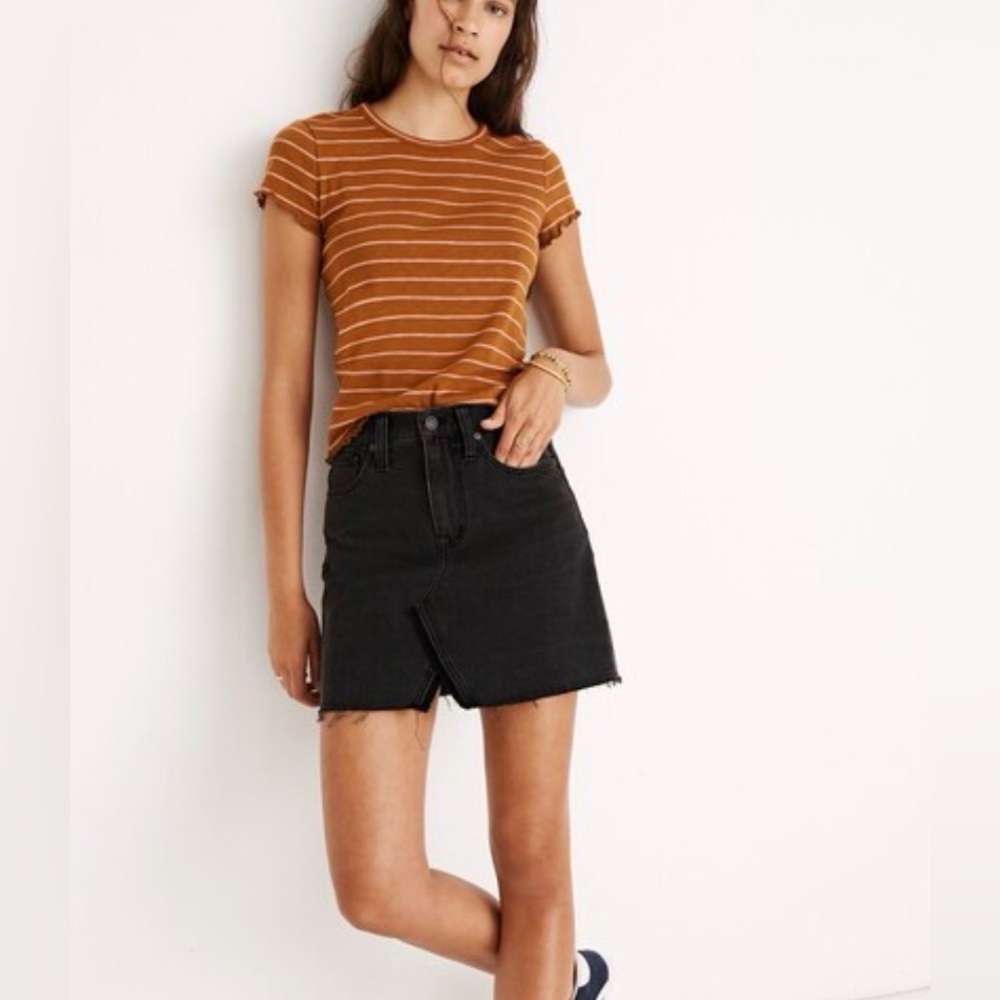 Madewell Frisco Black Rigid A-Line Denim Mini Skirt Raw Hem Size 27